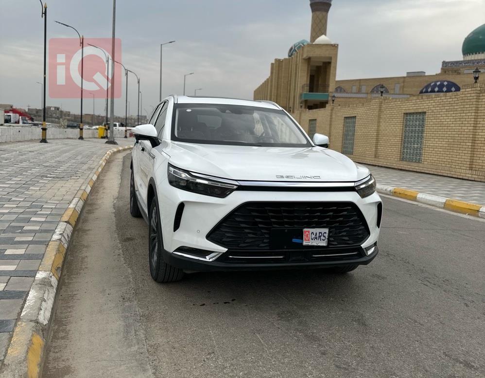BAIC X7